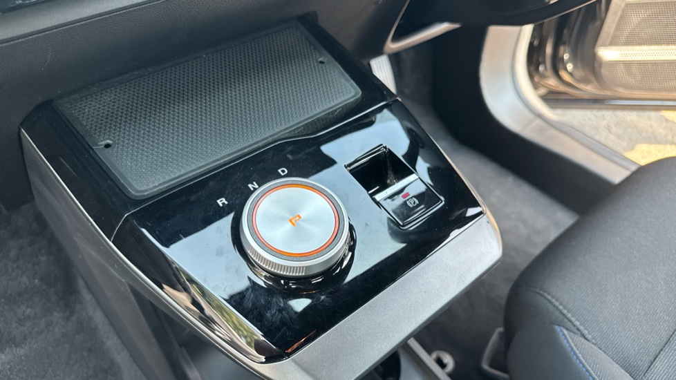 MG MG4 150kW SE EV Long Range 64kWh 5dr Auto Electric Hatchback - Image 13