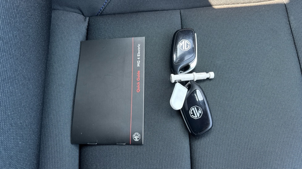 MG MG4 150kW SE EV Long Range 64kWh 5dr Auto Electric Hatchback - Image 19