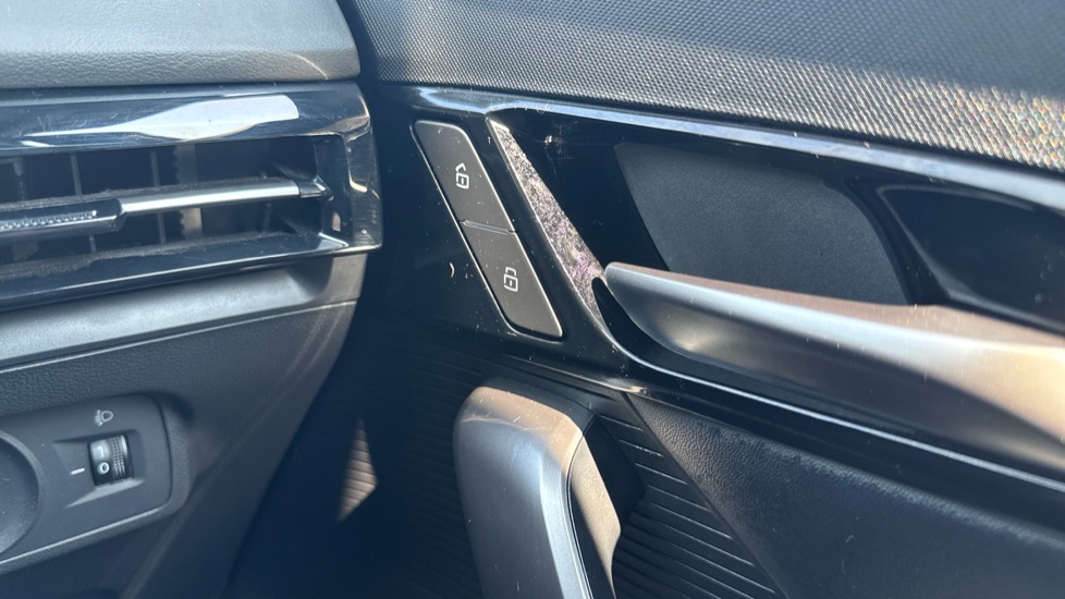 MG MG4 150kW SE EV Long Range 64kWh 5dr Auto Electric Hatchback - Image 23