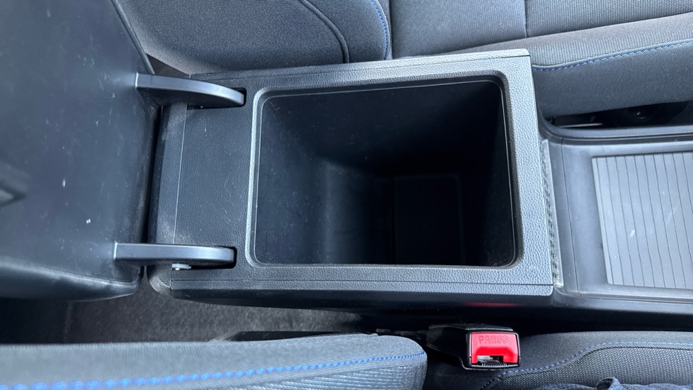 MG MG4 150kW SE EV Long Range 64kWh 5dr Auto Electric Hatchback - Image 38
