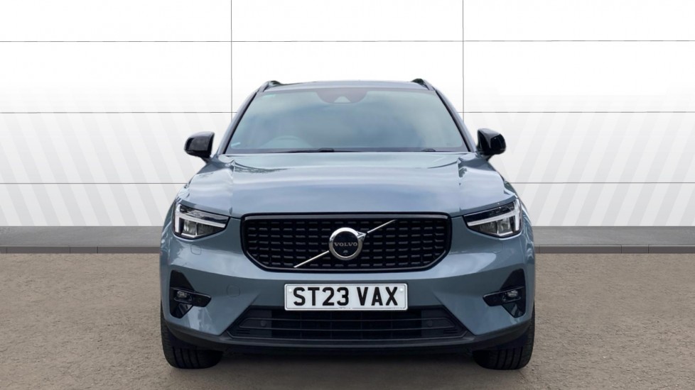 Volvo XC40 1.5 T5 Recharge PHEV Ultimate Dark 5dr Auto Estate - Image 3