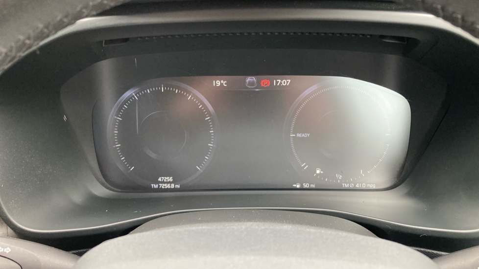 Volvo XC40 1.5 T5 Recharge PHEV Ultimate Dark 5dr Auto Estate - Image 18