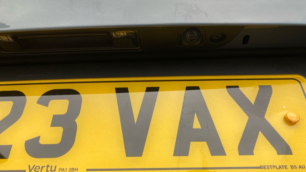Volvo XC40 1.5 T5 Recharge PHEV Ultimate Dark 5dr Auto Estate - Image 25