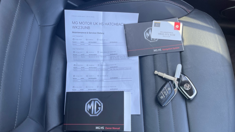 MG HS 1.5 T-GDI Exclusive 5dr DCT Petrol Hatchback - Image 19