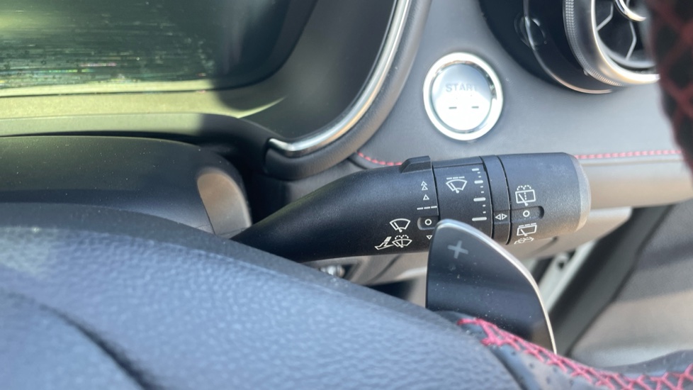 MG HS 1.5 T-GDI Exclusive 5dr DCT Petrol Hatchback - Image 25