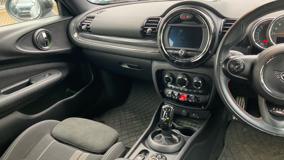 MINI Clubman 1.5 Cooper Sport 6dr Auto Petrol Estate - Image 14