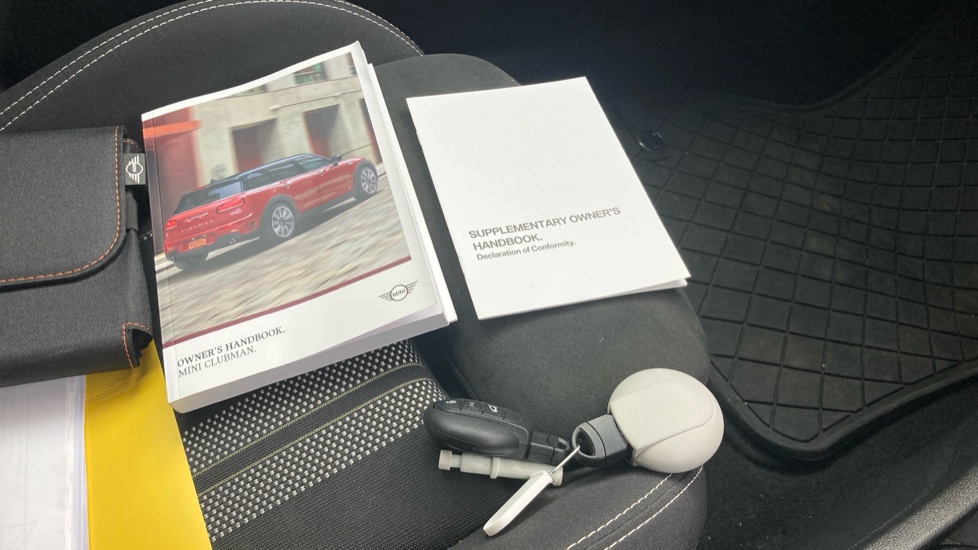 MINI Clubman 1.5 Cooper Sport 6dr Auto Petrol Estate - Image 19