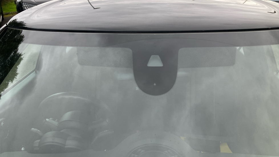 MINI Clubman 1.5 Cooper Sport 6dr Auto Petrol Estate - Image 25
