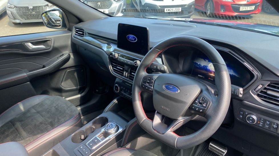 Ford Kuga 2.5 PHEV ST-Line X Edition 5dr CVT Estate - Image 11