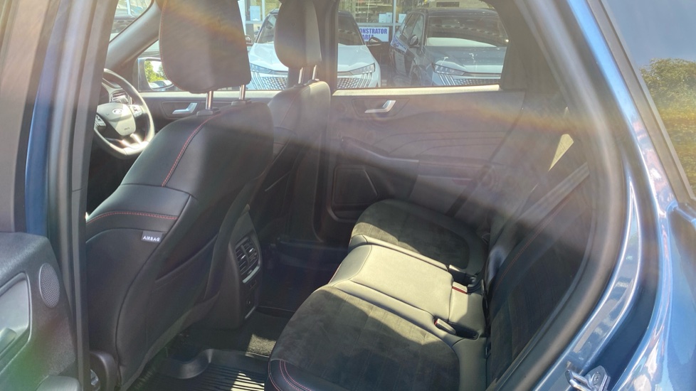 Ford Kuga 2.5 PHEV ST-Line X Edition 5dr CVT Estate - Image 16