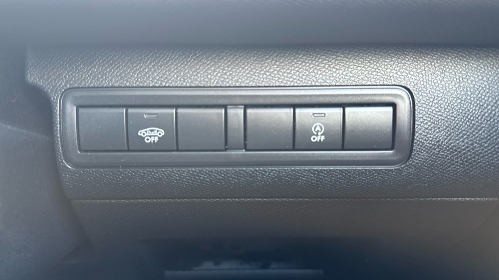 Peugeot 308 1.2 PureTech 130 GT Line 5dr Petrol Estate - Image 24