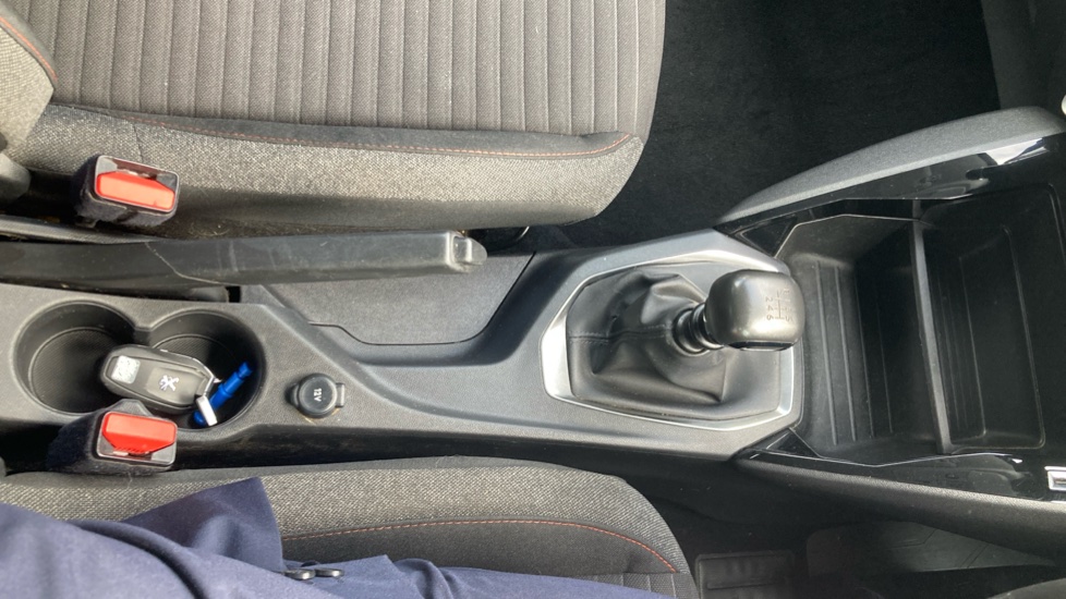 Peugeot 208 1.2 PureTech 100 Active Premium + 5dr Petrol Hatchback - Image 21