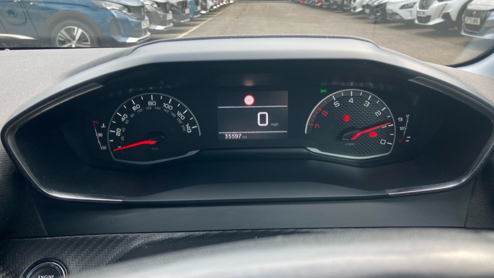 Peugeot 208 1.2 PureTech 100 Active Premium + 5dr Petrol Hatchback - Image 22