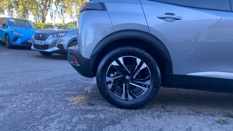 Peugeot 2008 100kW GT 50kWh 5dr Auto Electric Estate - Image 7