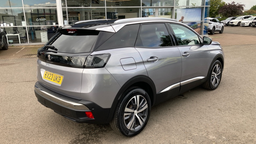 Peugeot 3008 1.2 PureTech Allure Premium+ 5dr EAT8 Petrol Estate - Image 36