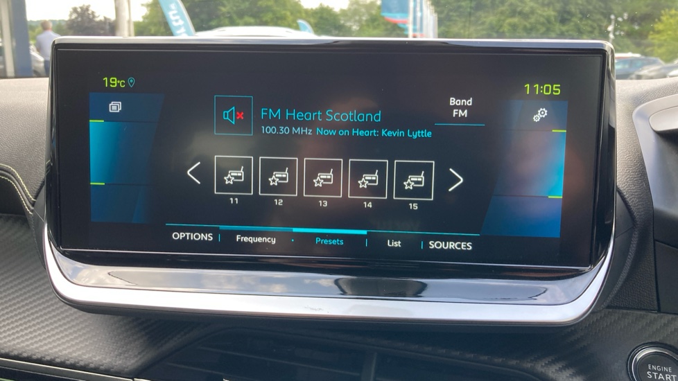 Peugeot 2008 100kW GT 50kWh 5dr Auto Electric Estate - Image 12