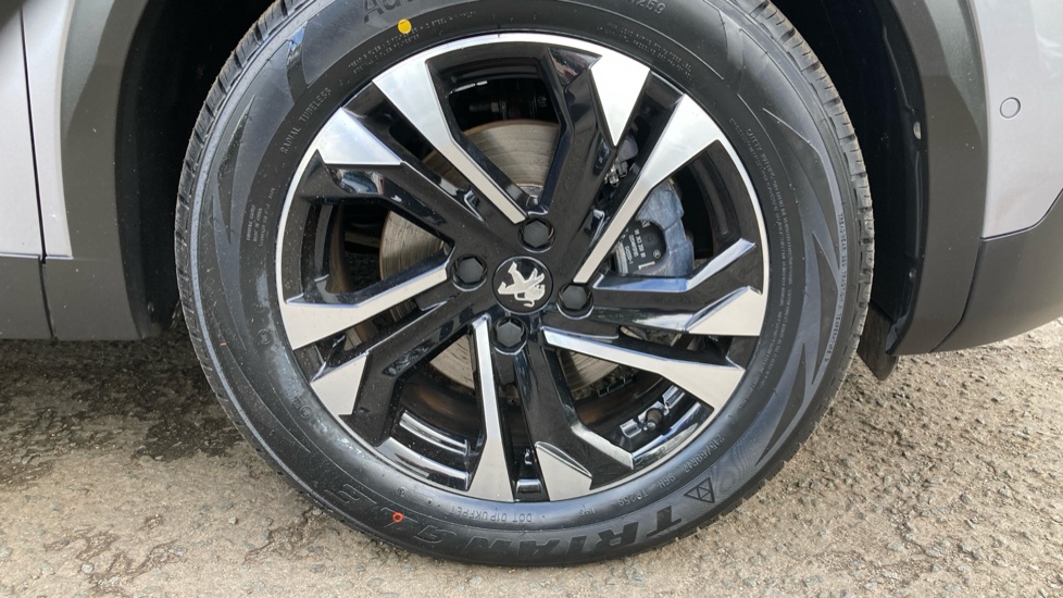 Peugeot 2008 100kW GT 50kWh 5dr Auto Electric Estate - Image 21