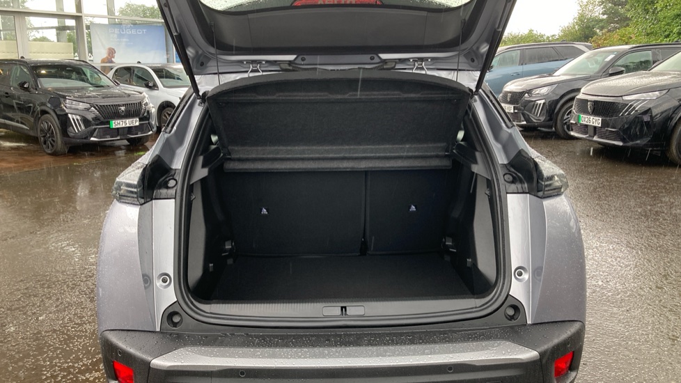 Peugeot 2008 1.2 PureTech 130 Allure 5dr EAT8 Petrol Estate - Image 4