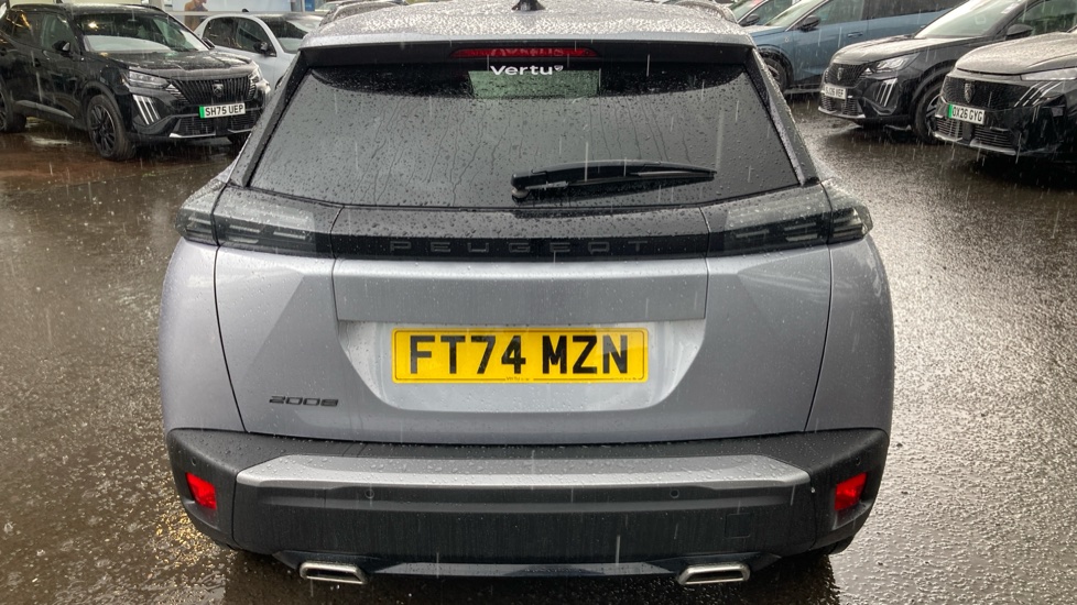 Peugeot 2008 1.2 PureTech 130 Allure 5dr EAT8 Petrol Estate - Image 25