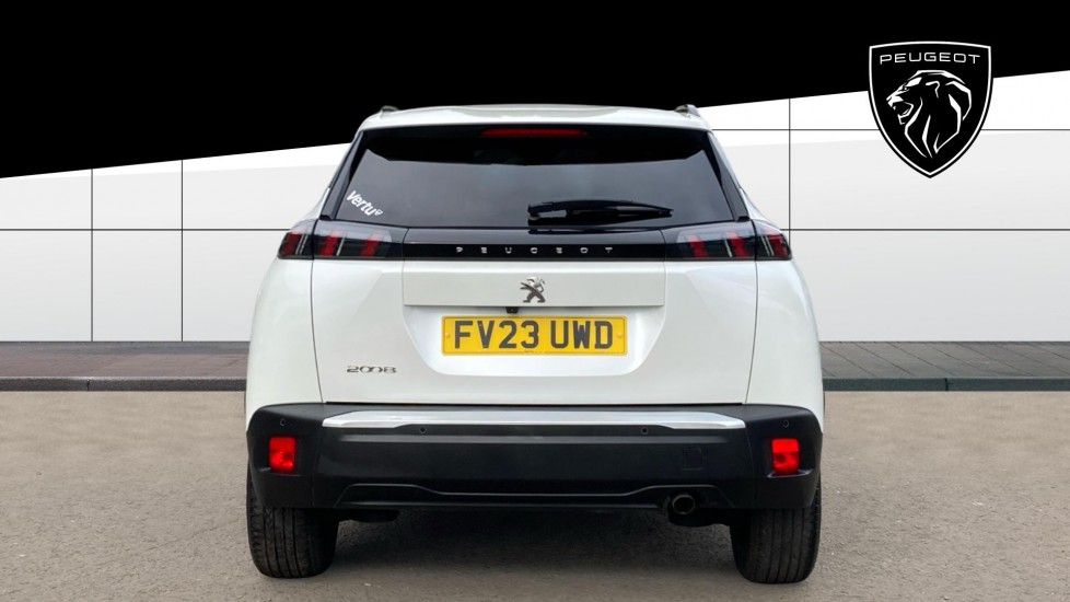 Peugeot 2008 1.2 PureTech Allure Premium+ 5dr Petrol Estate - Image 6