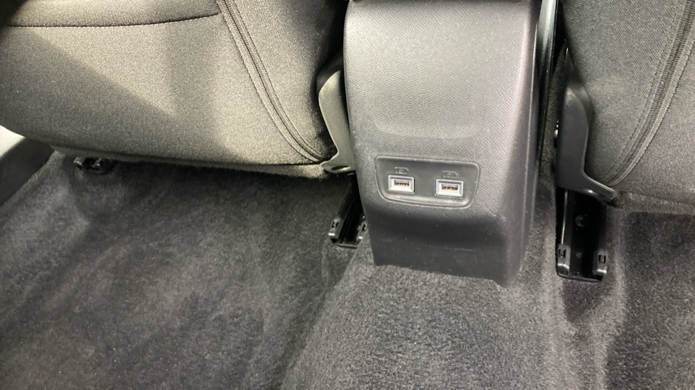 Peugeot 2008 1.2 PureTech Allure Premium+ 5dr Petrol Estate - Image 29