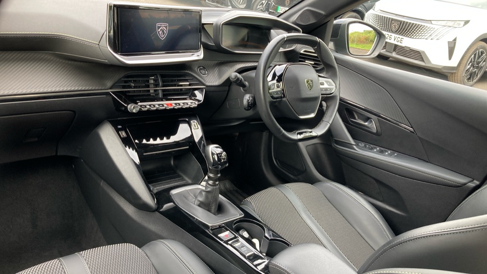 Peugeot 208 1.2 PureTech 100 GT 5dr Petrol Hatchback - Image 9