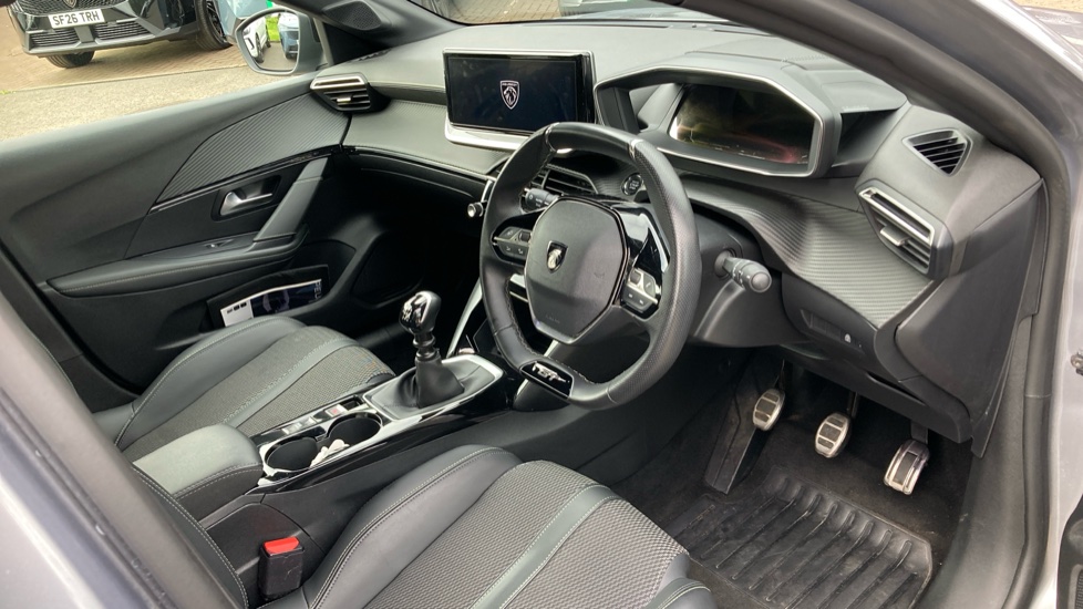 Peugeot 208 1.2 PureTech 100 GT 5dr Petrol Hatchback - Image 11