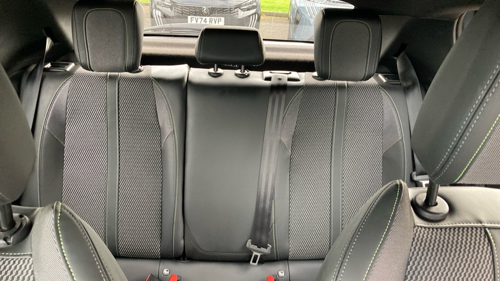 Peugeot 208 1.2 PureTech 100 GT 5dr Petrol Hatchback - Image 15
