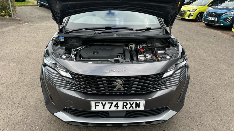 Peugeot 3008 1.6 Hybrid 180 Active 5dr e-EAT8 Estate - Image 8