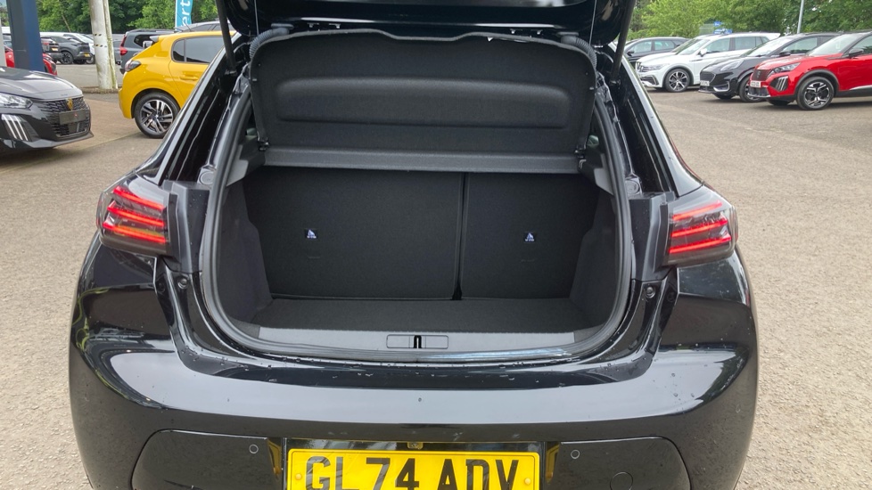 Peugeot 208 1.2 PureTech 100 GT 5dr Petrol Hatchback - Image 4