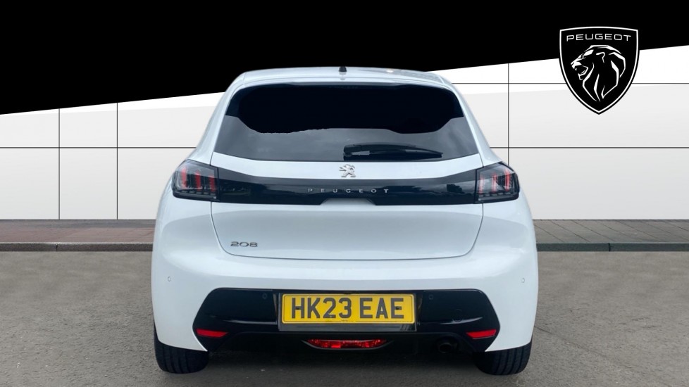 Peugeot 208 1.2 PureTech 100 Allure Premium + 5dr EAT8 Petrol Hatchback - Image 6