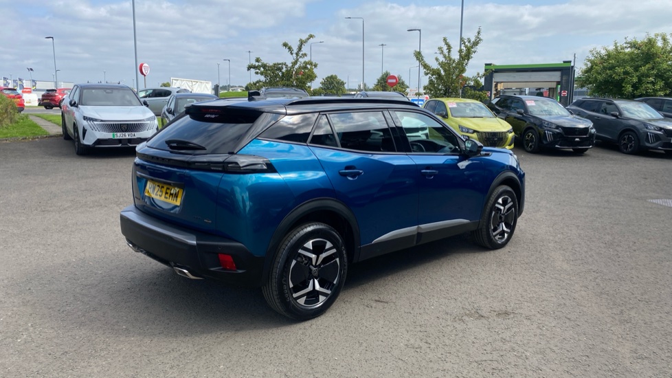 Peugeot 2008 1.2 PureTech 130 GT 5dr EAT8 Petrol Estate - Image 21
