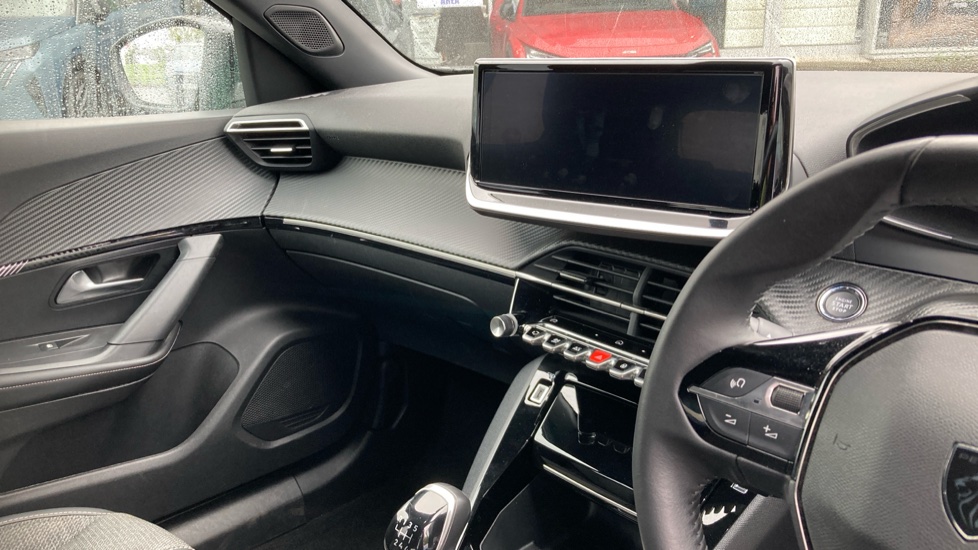 Peugeot 2008 1.2 PureTech 130 Allure 5dr Petrol Estate - Image 14