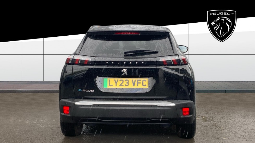 Peugeot 2008 100kW Active Premium+ 50kWh 5dr Auto Electric Estate - Image 6