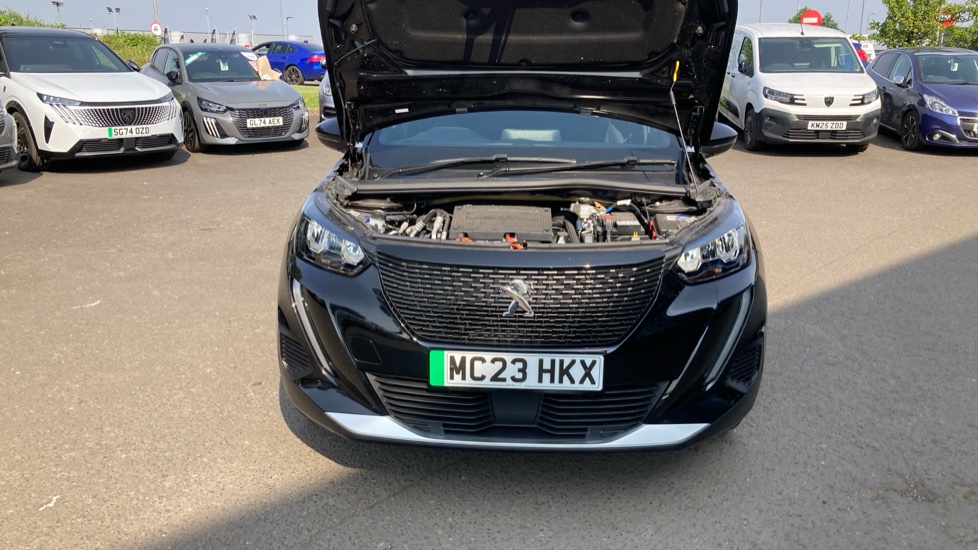 Peugeot 2008 100kW Active Premium+ 50kWh 5dr Auto Electric Estate - Image 8