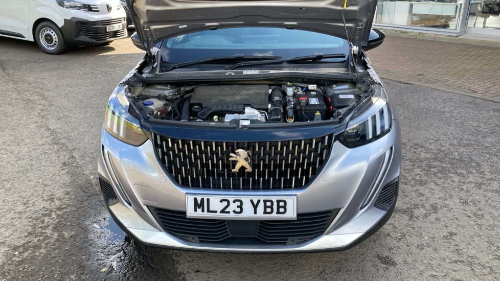Peugeot 2008 1.2 PureTech 130 GT 5dr EAT8 Petrol Estate - Image 8