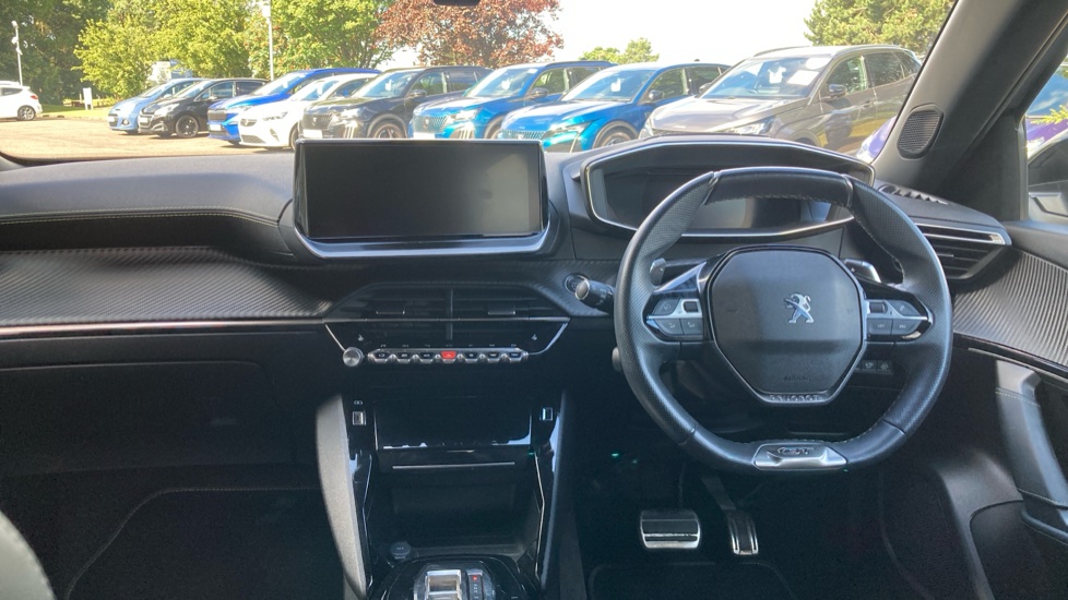 Peugeot 2008 1.2 PureTech 130 GT 5dr EAT8 Petrol Estate - Image 10
