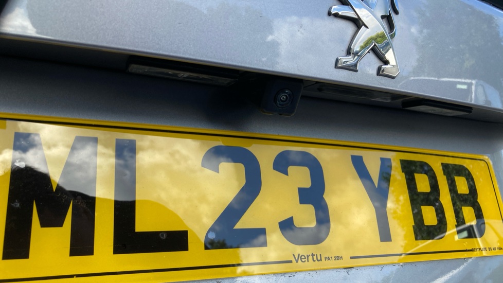Peugeot 2008 1.2 PureTech 130 GT 5dr EAT8 Petrol Estate - Image 22