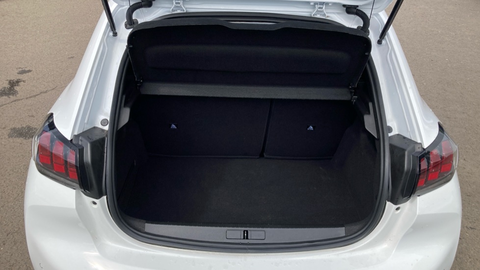 Peugeot 208 1.2 PureTech 100 Active Premium + 5dr EAT8 Petrol Hatchback - Image 4
