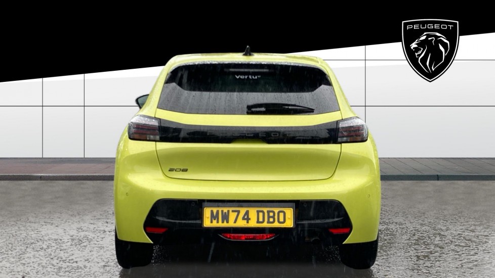 Peugeot 208 1.2 PureTech 100 Allure 5dr Petrol Hatchback - Image 6
