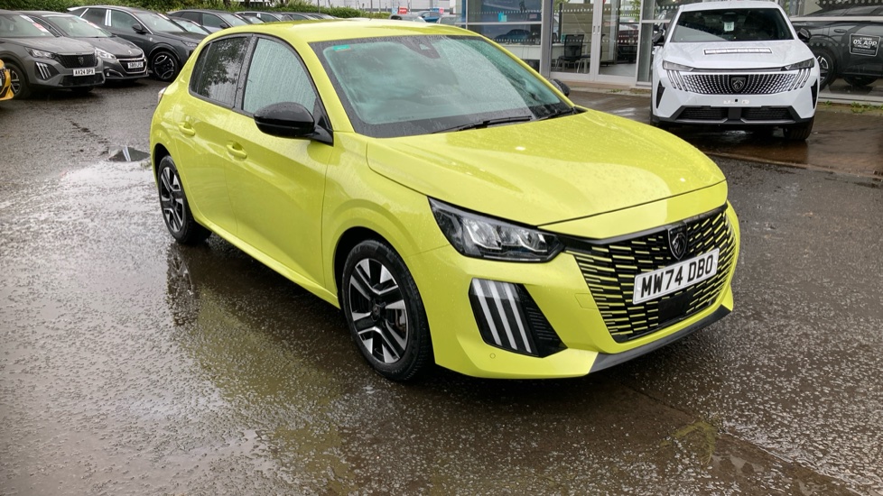 Peugeot 208 1.2 PureTech 100 Allure 5dr Petrol Hatchback - Image 33