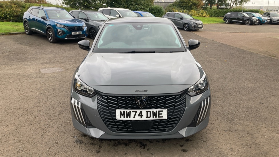 Peugeot 208 1.2 PureTech 100 Allure 5dr Petrol Hatchback - Image 36