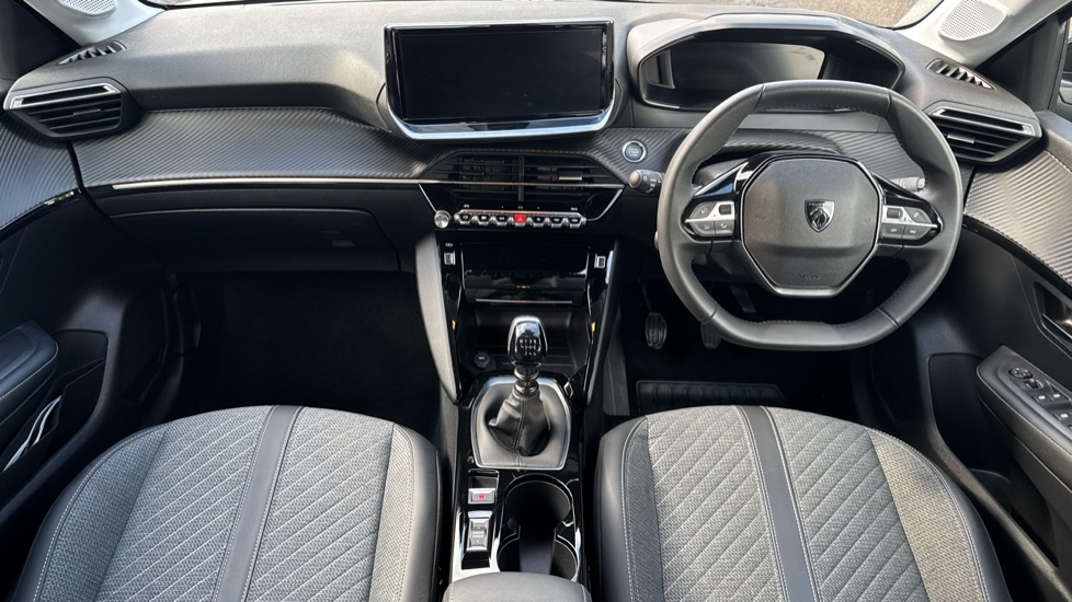 Peugeot 208 1.2 PureTech 100 Allure 5dr Petrol Hatchback - Image 10