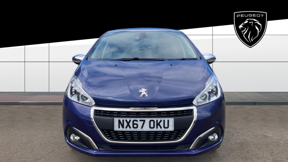 Peugeot 208 1.2 PureTech Allure Premium 5dr Petrol Hatchback - Image 3
