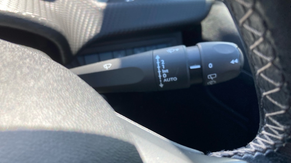 Peugeot 208 1.2 PureTech Allure Premium 5dr Petrol Hatchback - Image 41