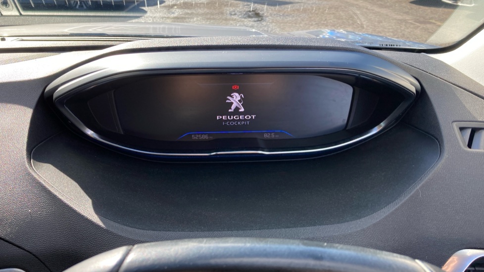 Peugeot 3008 1.5 BlueHDi Allure Premium 5dr Diesel Estate - Image 18