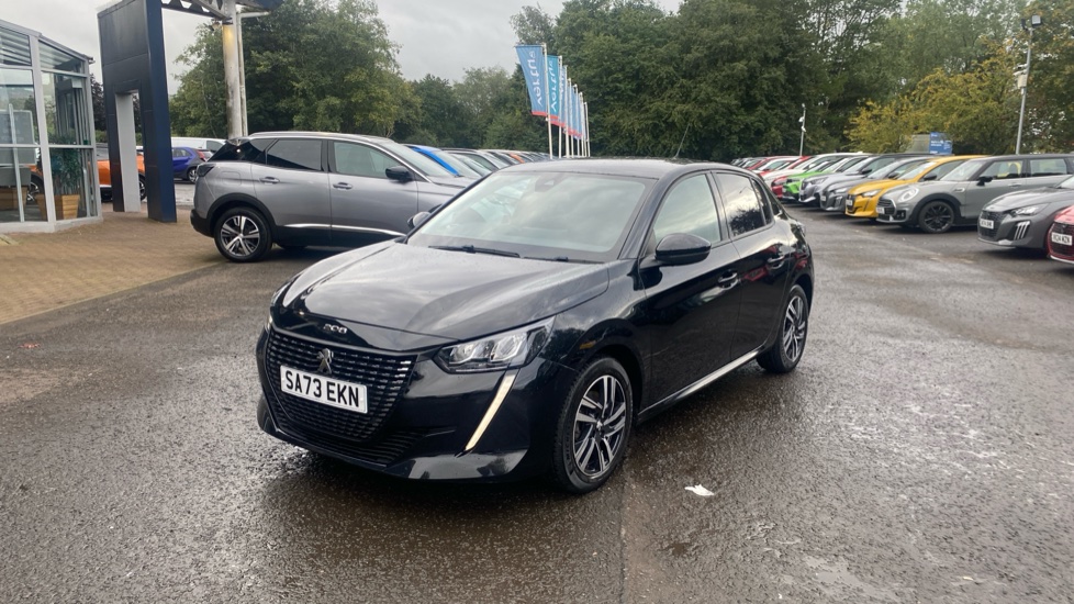 Peugeot 208 1.2 PureTech 100 Allure Premium + 5dr Petrol Hatchback - Image 32