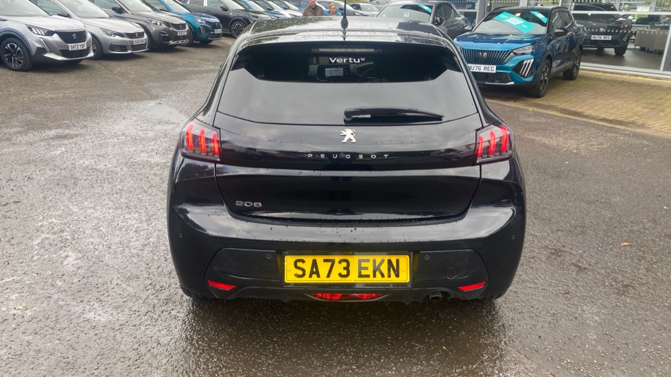 Peugeot 208 1.2 PureTech 100 Allure Premium + 5dr Petrol Hatchback - Image 35