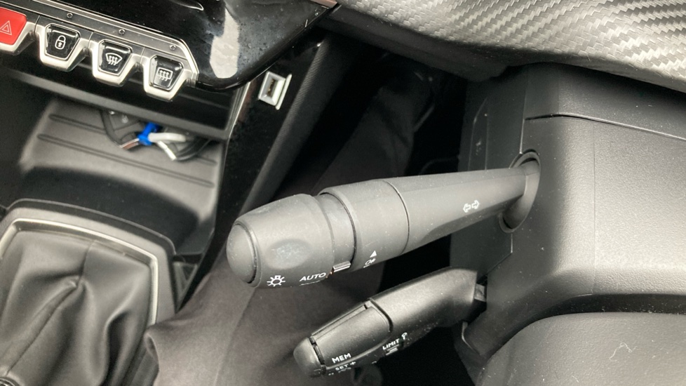 Peugeot 208 1.2 PureTech Active Premium + 5dr Petrol Hatchback - Image 26