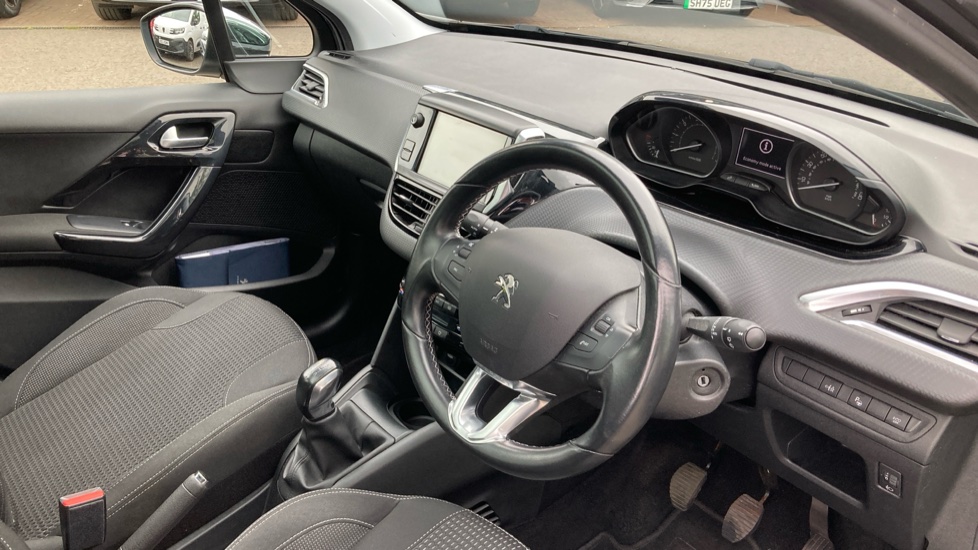 Peugeot 208 1.2 PureTech 82 Tech Edition 5dr [Start Stop] Petrol Hatchback - Image 11